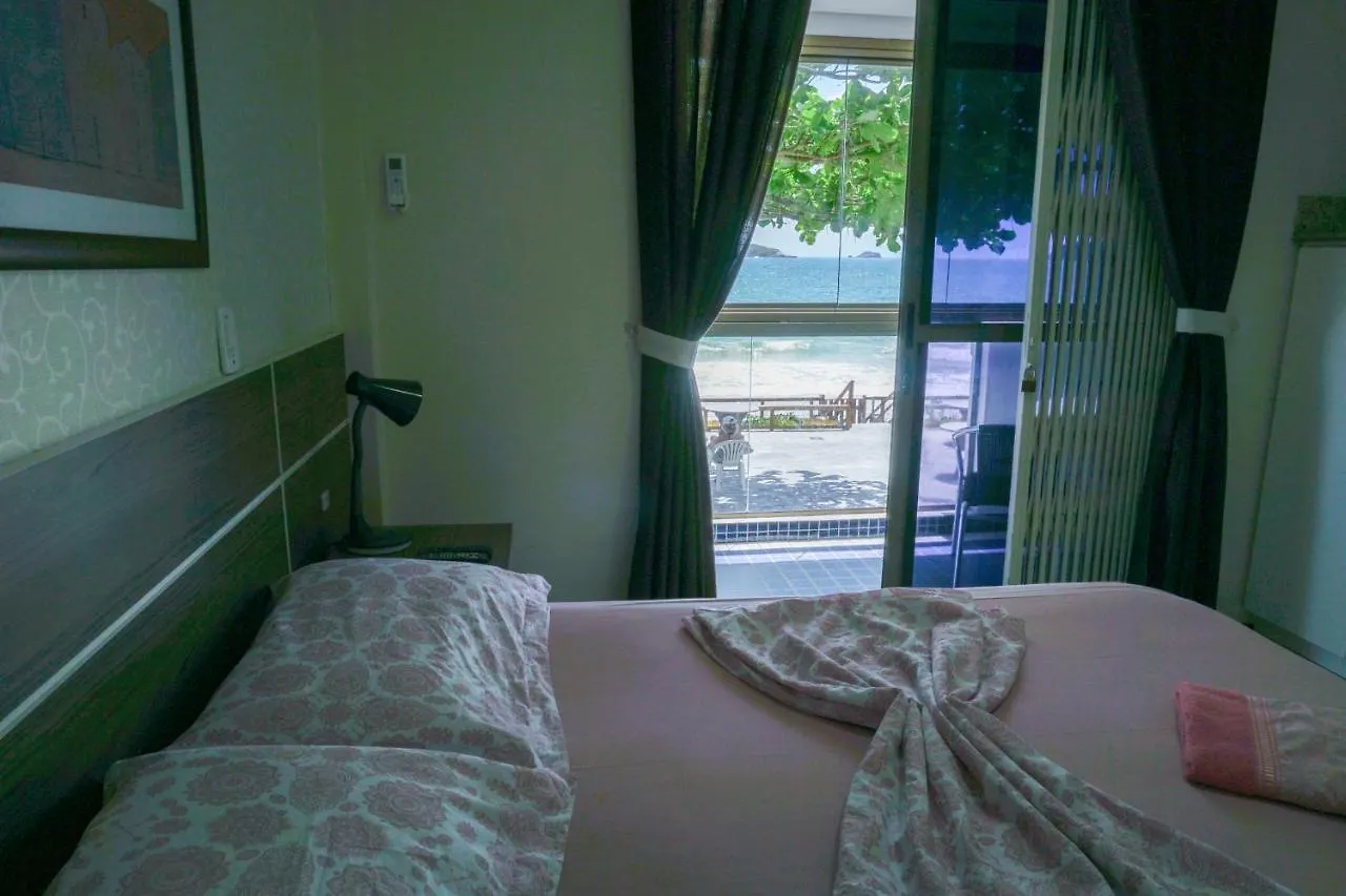 Apartamento 108 - De Frente Para O Mar Dos Ingleses - Pe Na Areia - 4 Pessoas Florianopolis 0*,  Brazil